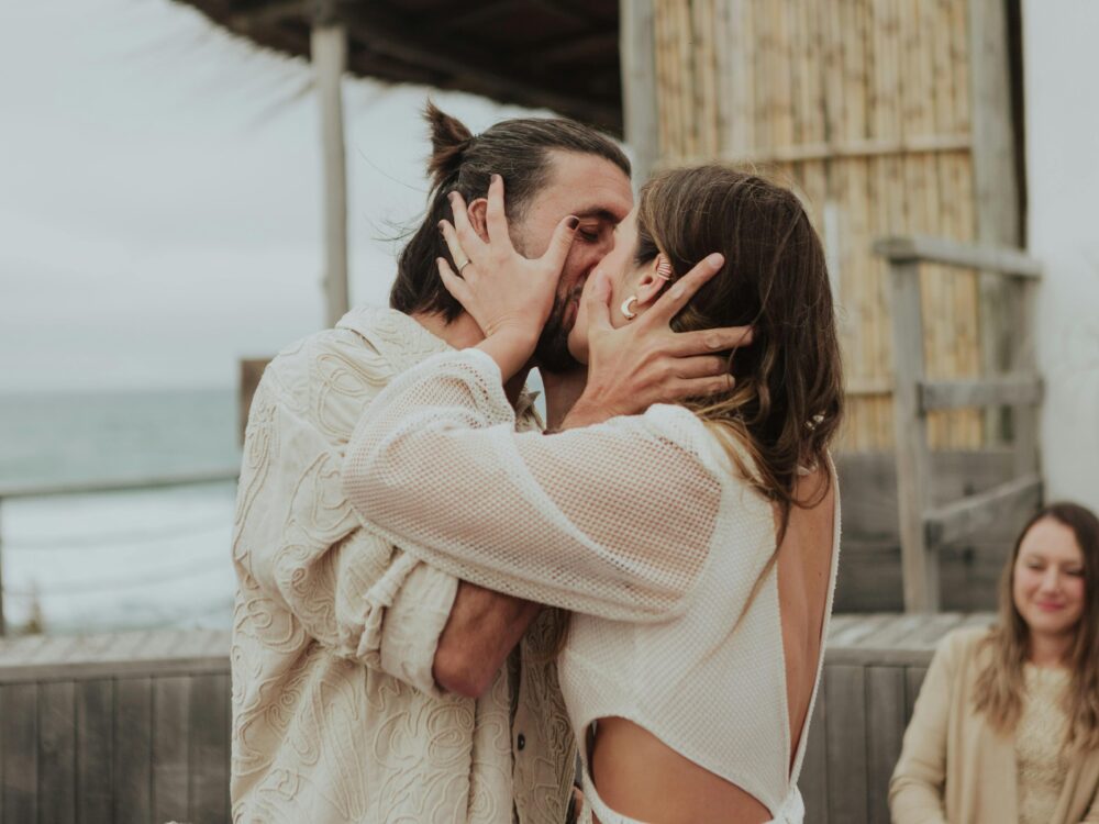 The Benefits of Herbal Oils for Better Intimate Wellness